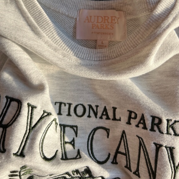 sweater bundle - Picture 3 of 3